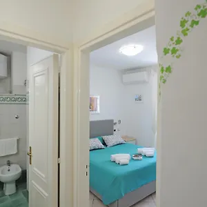 https://lancora-di-amalfi.hotels-amalfi.com