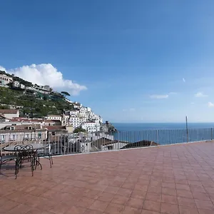 https://amalfitano-apartments.hotels-amalfi.com
